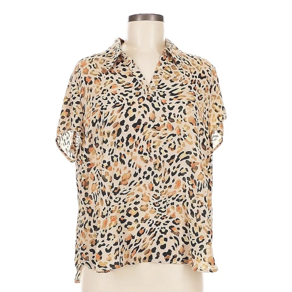🧡 CAbi Leopard Print Top - Picture 4 of 9